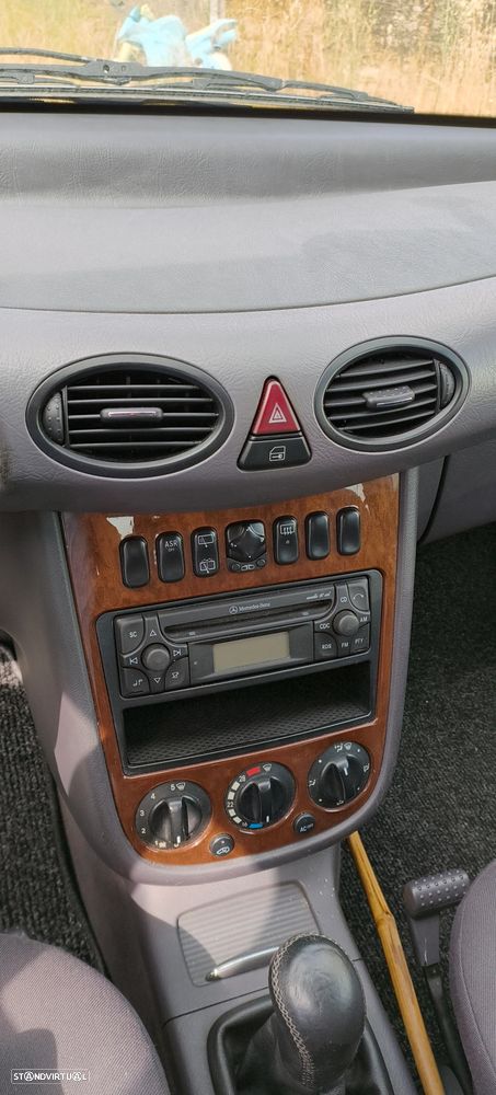 Mercedes-Benz A 140 Classic - 8