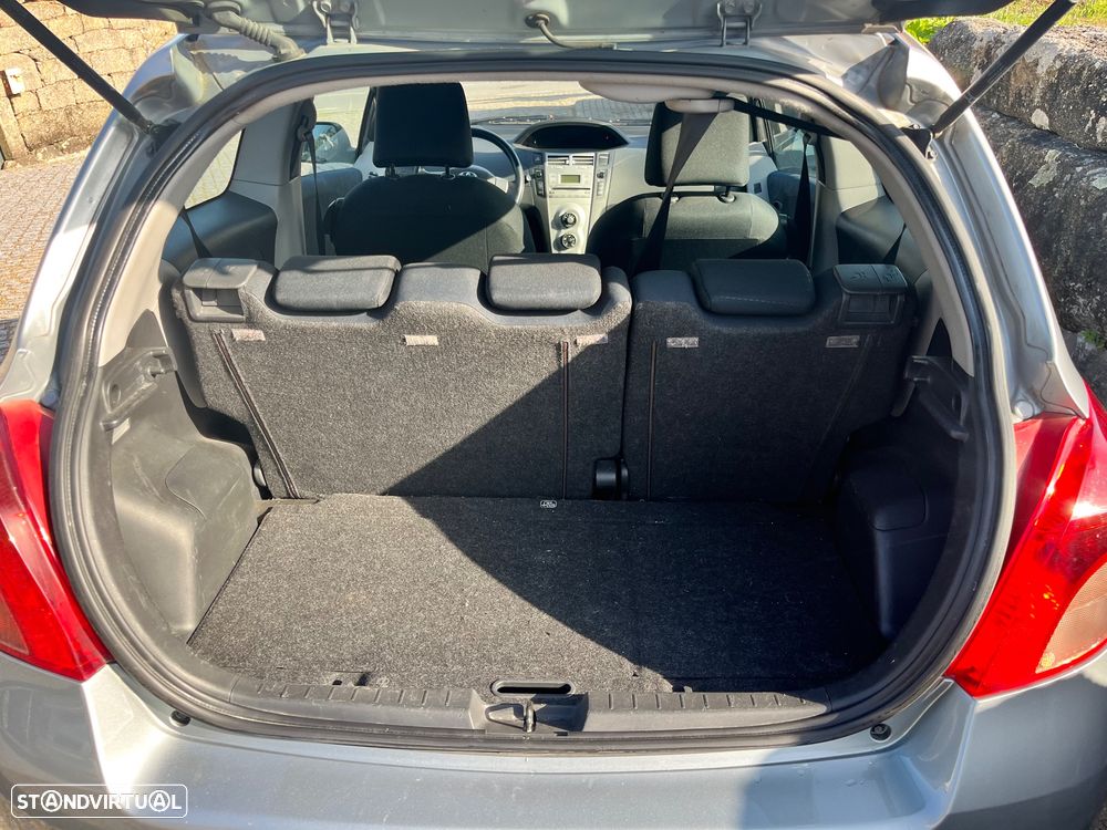 Toyota Yaris 1.0 VVT-i Cool Edition - 17
