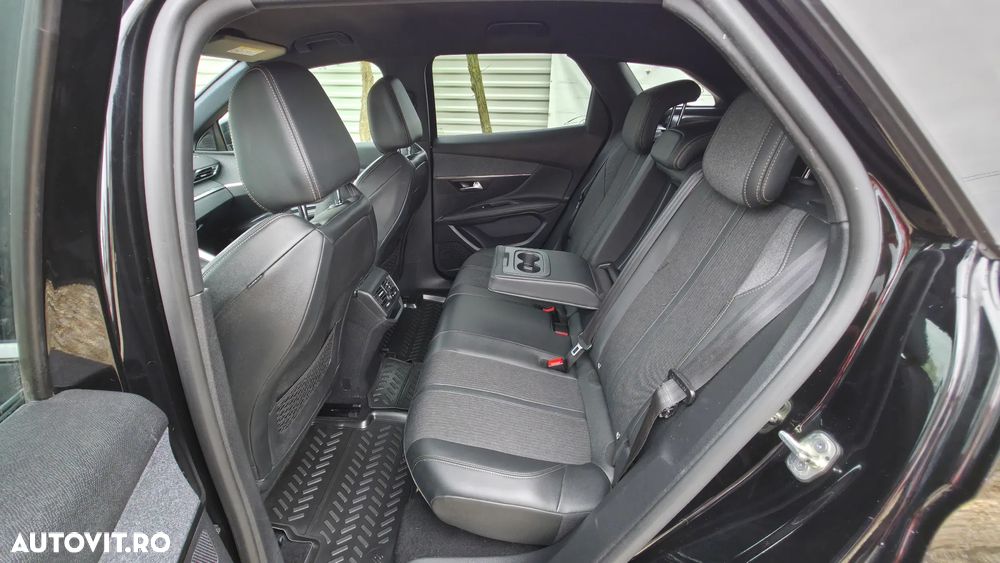 Peugeot 3008 1.2 PureTech Turbo S&S EAT6 GT-Line - 15