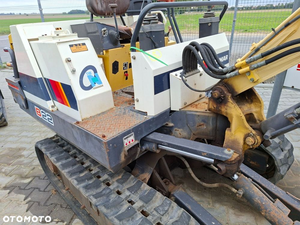 Yanmar B-22 - 31