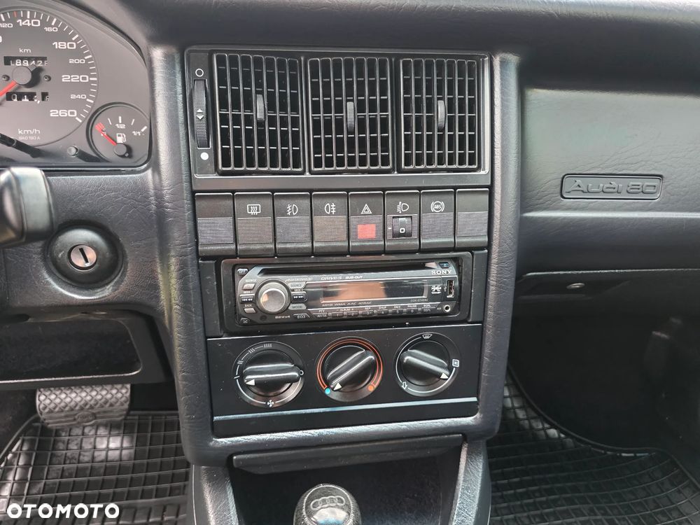 Audi 80 2.8 E - 30