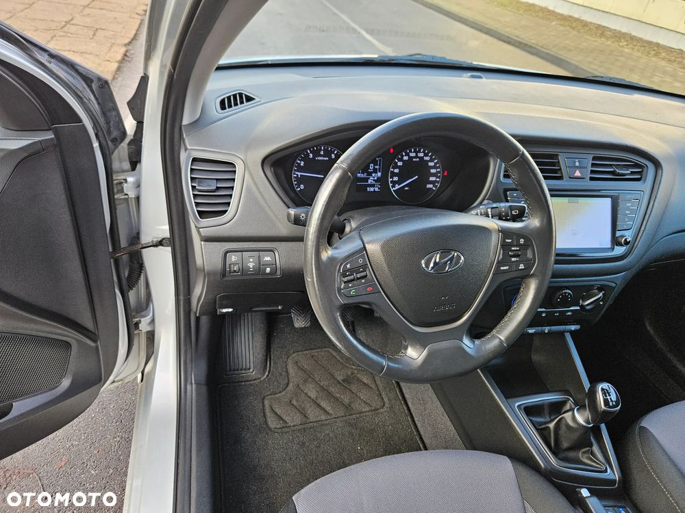 Hyundai i20 1.0 T-GDI Premium - 11