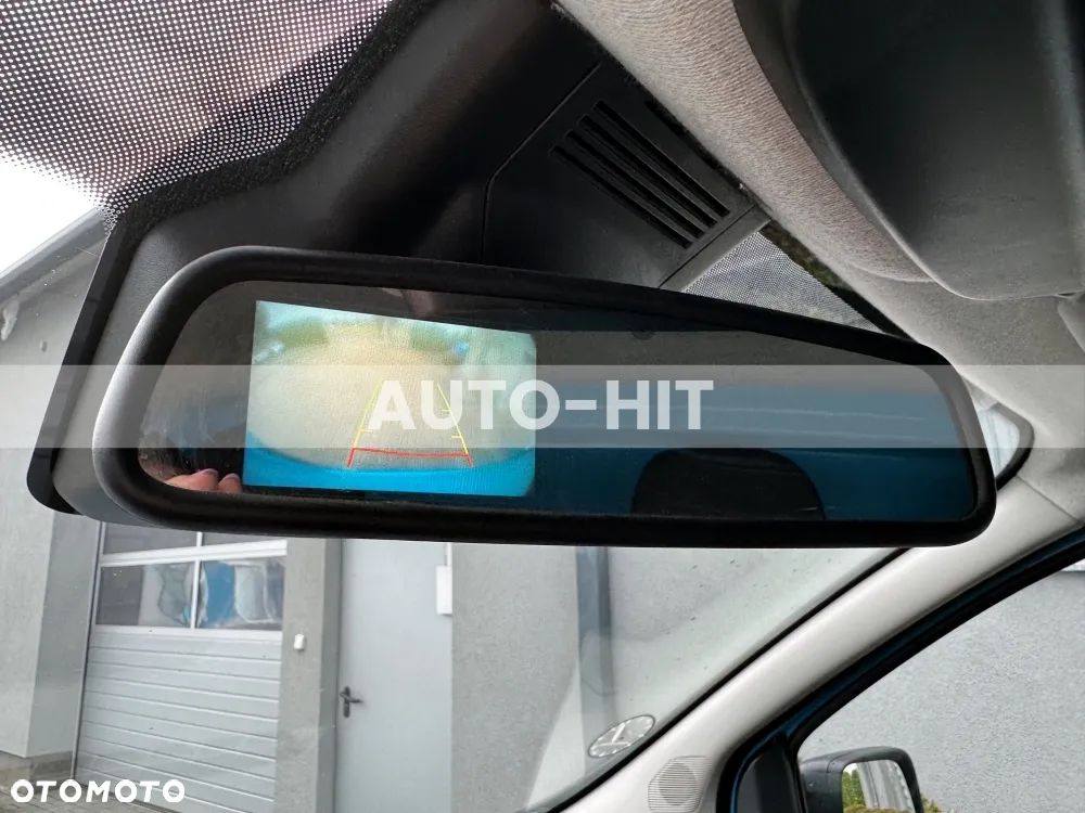 Renault Trafic - 23