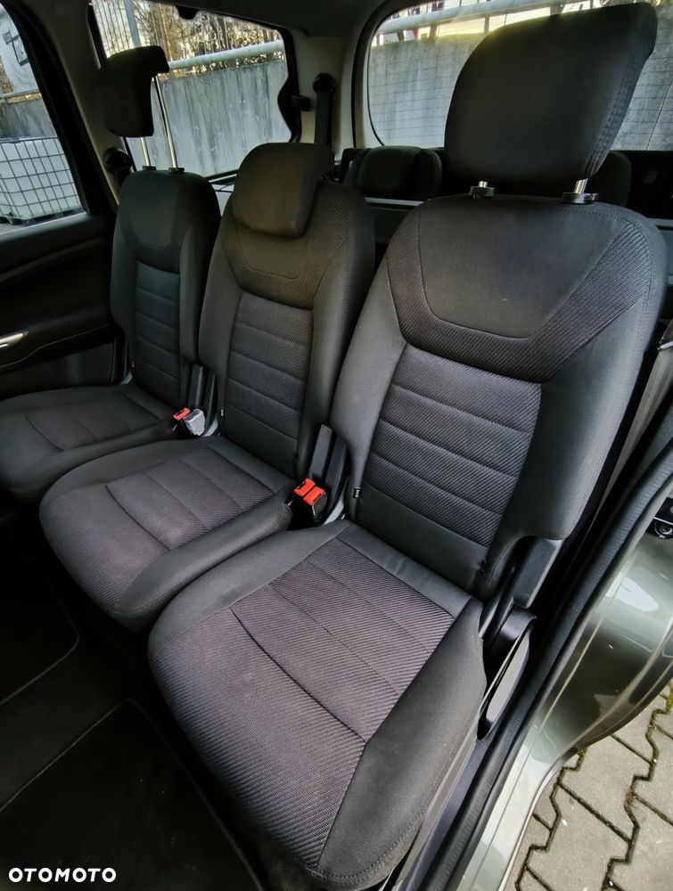 Ford Galaxy 2.0 TDCi Titanium - 13