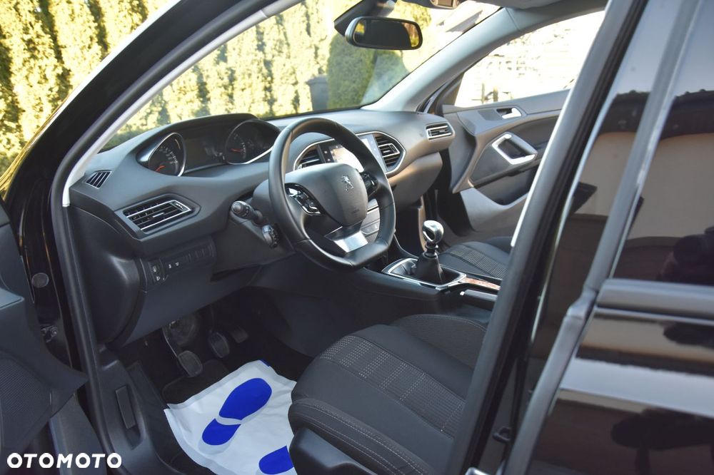 Peugeot 308 BlueHDi 120 Stop & Start Allure - 18