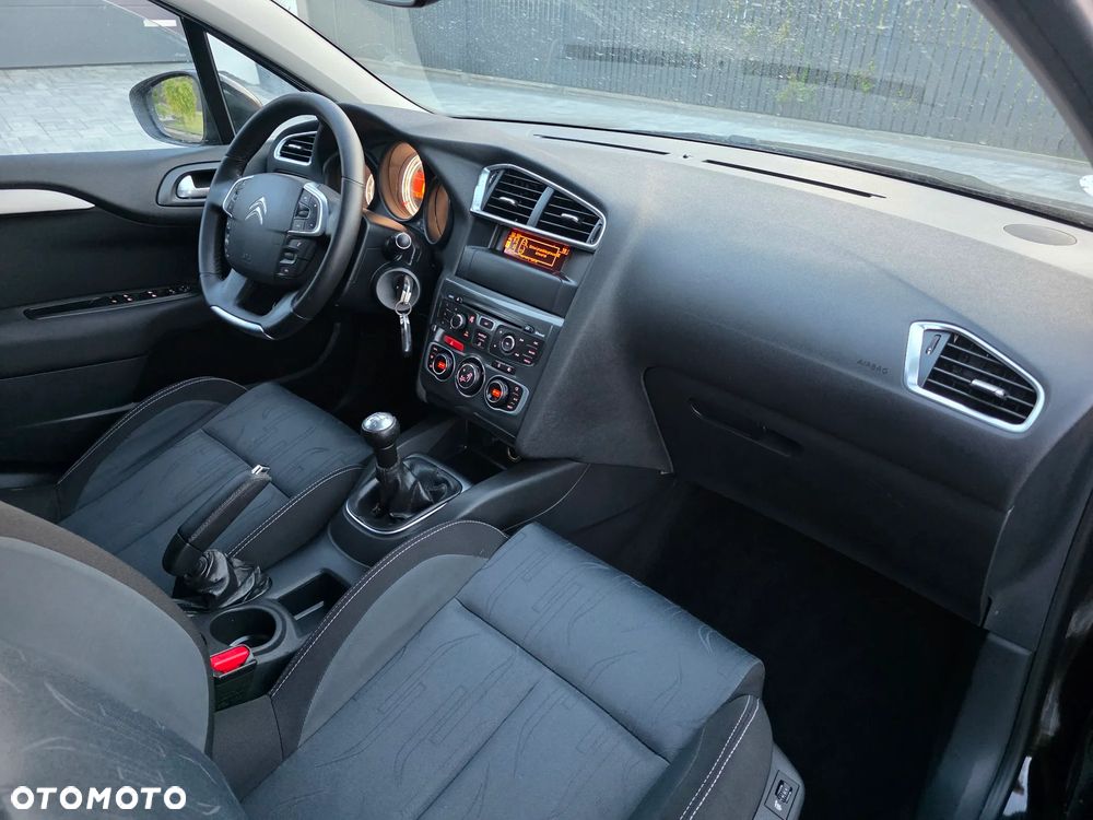Citroën C4 VTi 120 Exclusive - 6
