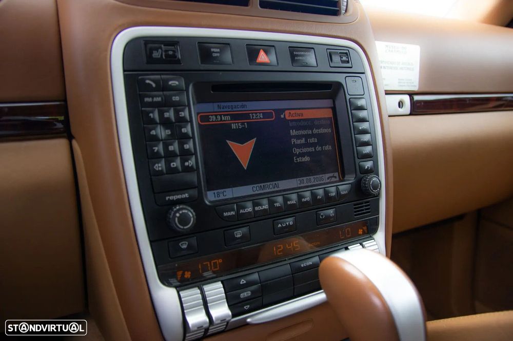 Porsche Cayenne Tiptronic - 42