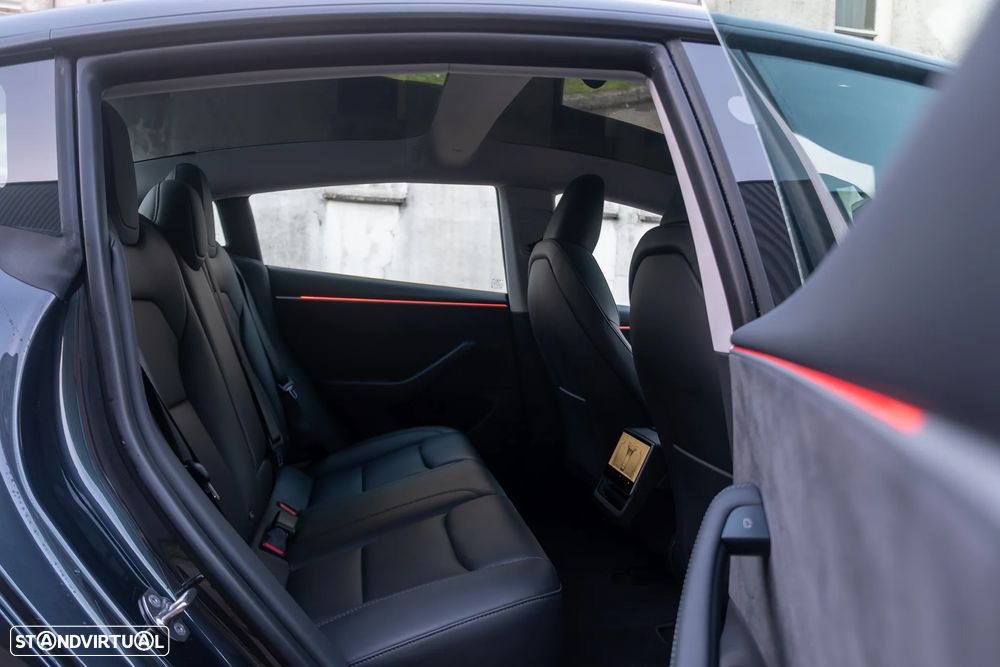 Tesla Model 3 Long Range Tração Integral Premium - 33