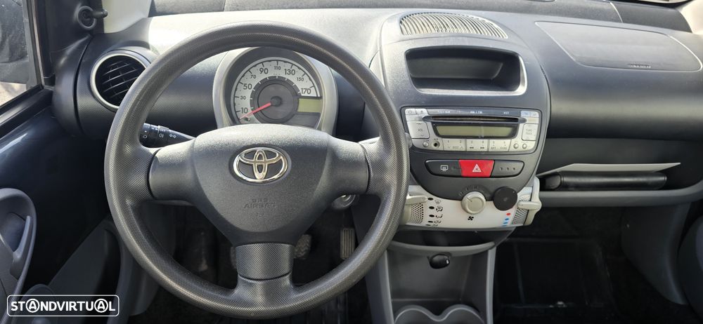 Toyota Aygo Edition - 18