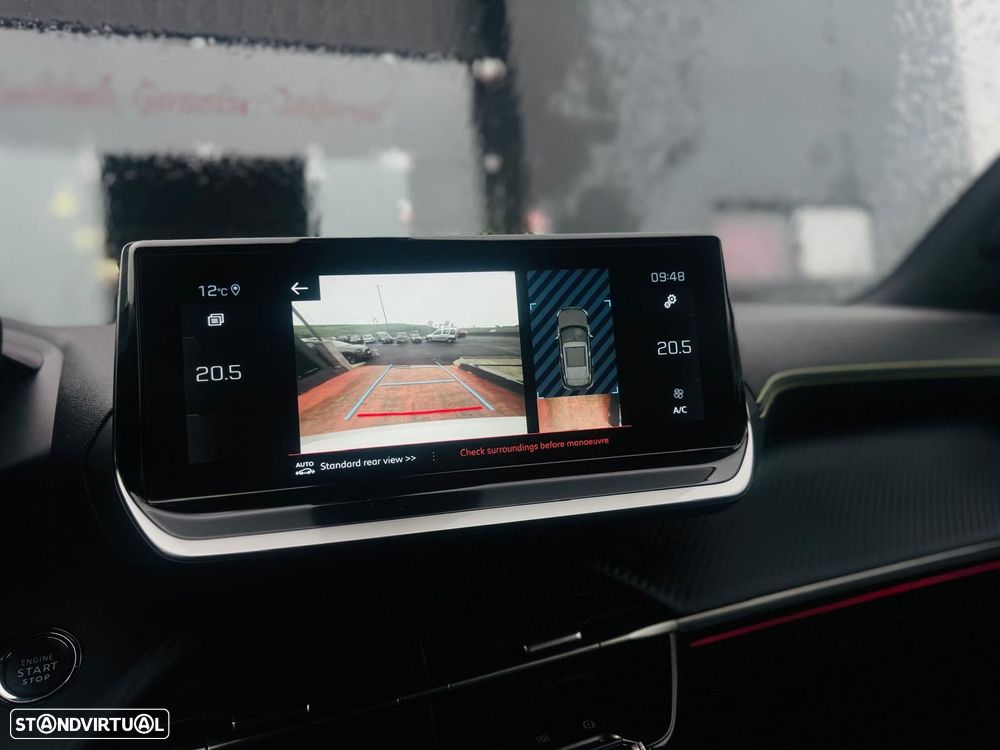 Peugeot 2008 1.2 PureTech GT EAT8 - 27