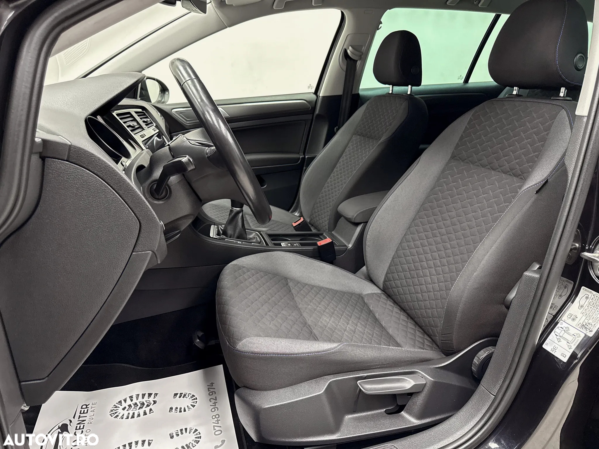 Volkswagen Golf 2.0 TDI Join - 18