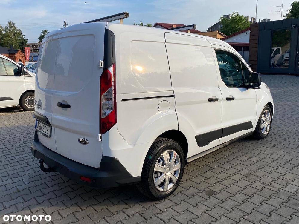 Ford CONNECT - 5