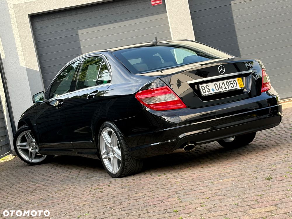 Mercedes-Benz Klasa C 180 Kompressor Automatik BlueEFFICIENCY Special Edition - 12