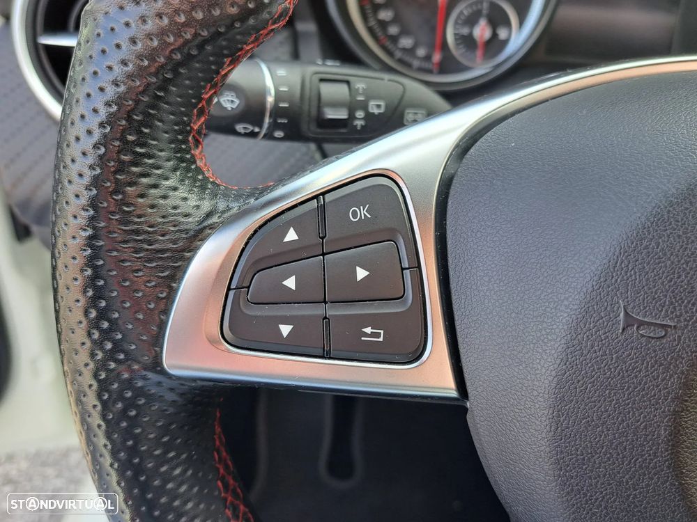 Mercedes-Benz A 180 d AMG Line - 30