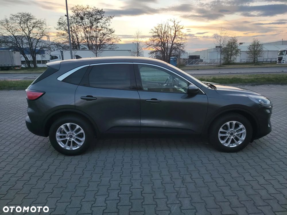 Ford Kuga - 6