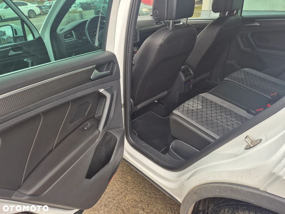 Volkswagen Tiguan 2.0 TDI SCR DSG R-Line - 8