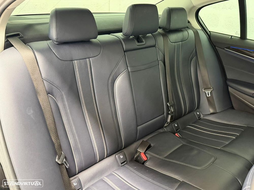 BMW 530 e iPerformance Line Luxury - 45