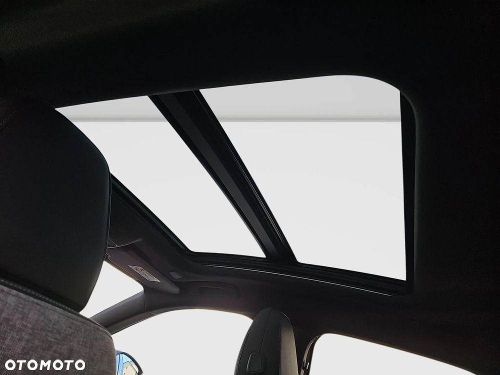 Peugeot 3008 1.2 PureTech mHEV GT S&S e-DCS6 - 27