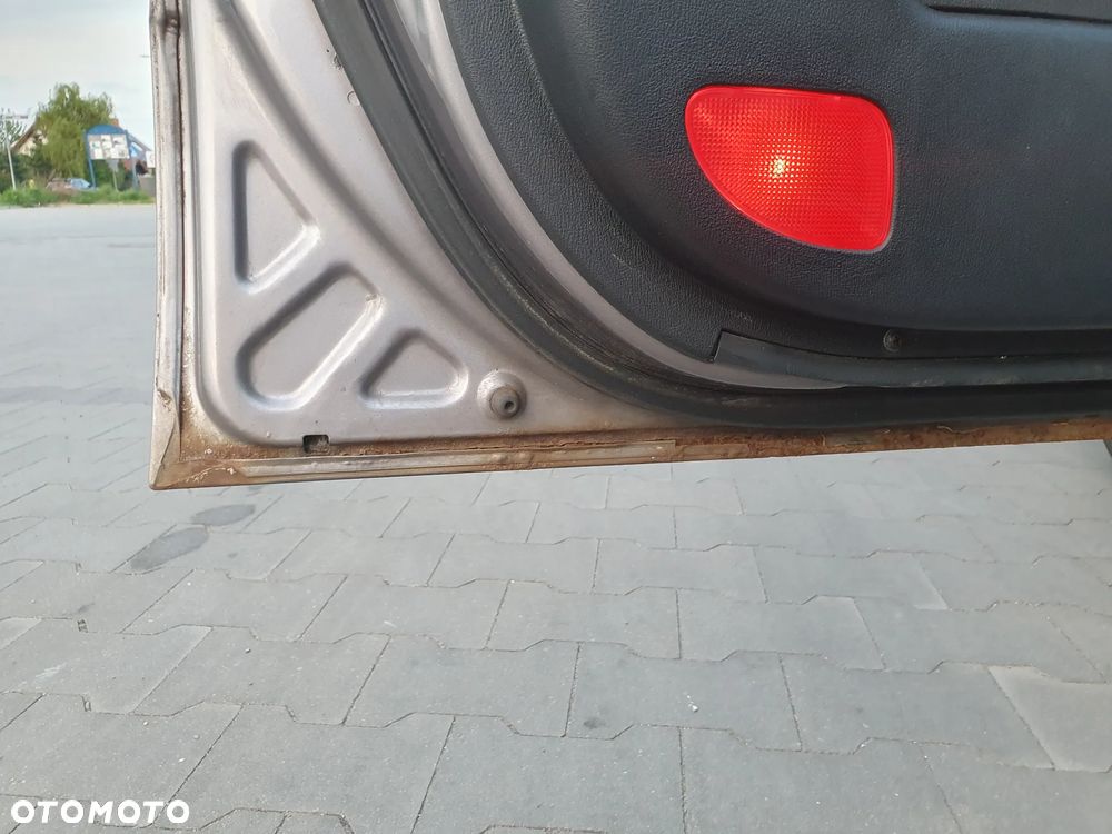 Hyundai Sonata 2.0 CRDi Style - 23