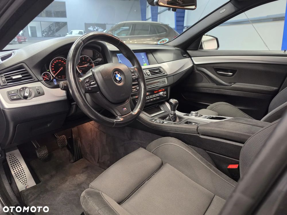 BMW Seria 5 - 26