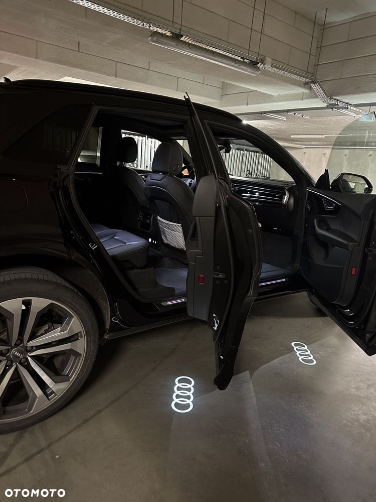 Audi Q8 55 TFSI mHEV Quattro Tiptronic - 22