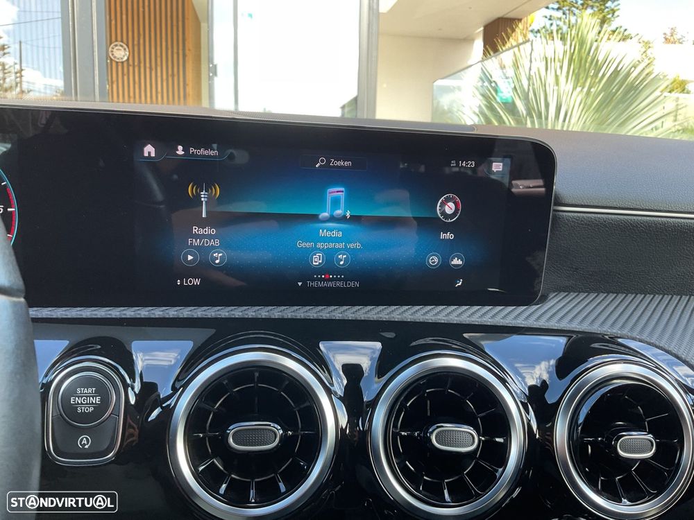 Mercedes-Benz CLA 180 d Shooting Brake Business Solutions - 26