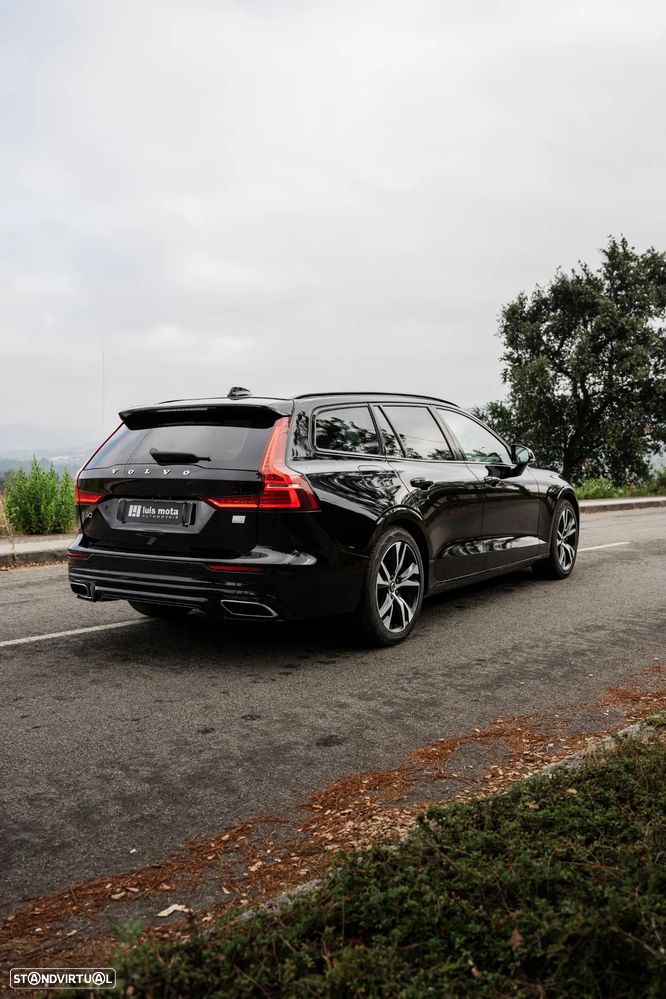 Volvo V60 2.0 T6 AWD TE R-Design - 19