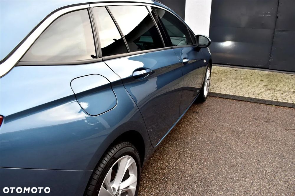 Opel Astra 1.4 Turbo Start/Stop Innovation - 11