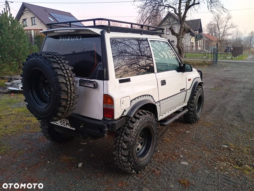 Suzuki Vitara - 3
