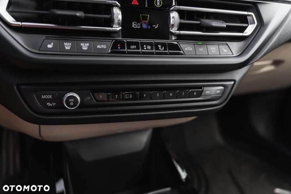 BMW Seria 2 - 21