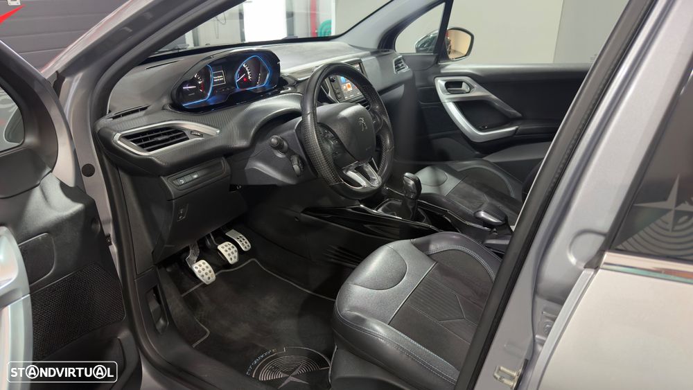 Peugeot 2008 1.2 PureTech Crossway - 12