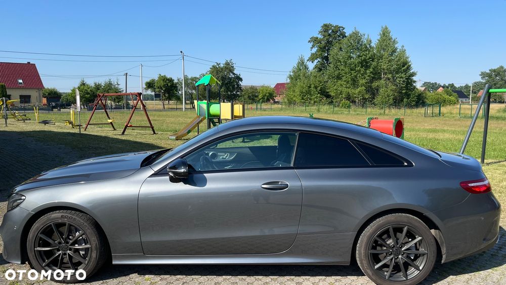 Mercedes-Benz Klasa E 300 d 9G-TRONIC AMG Line - 3