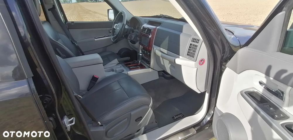 Jeep Cherokee 2.8 CRD DPF Automatik Limited - 22