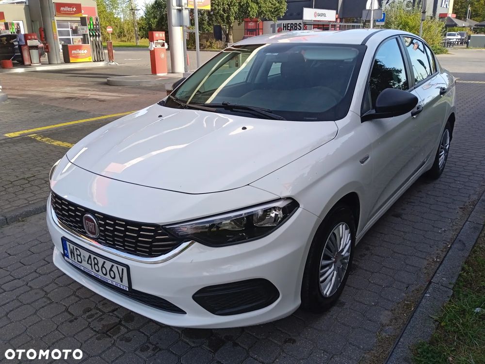 Fiat Tipo - 1