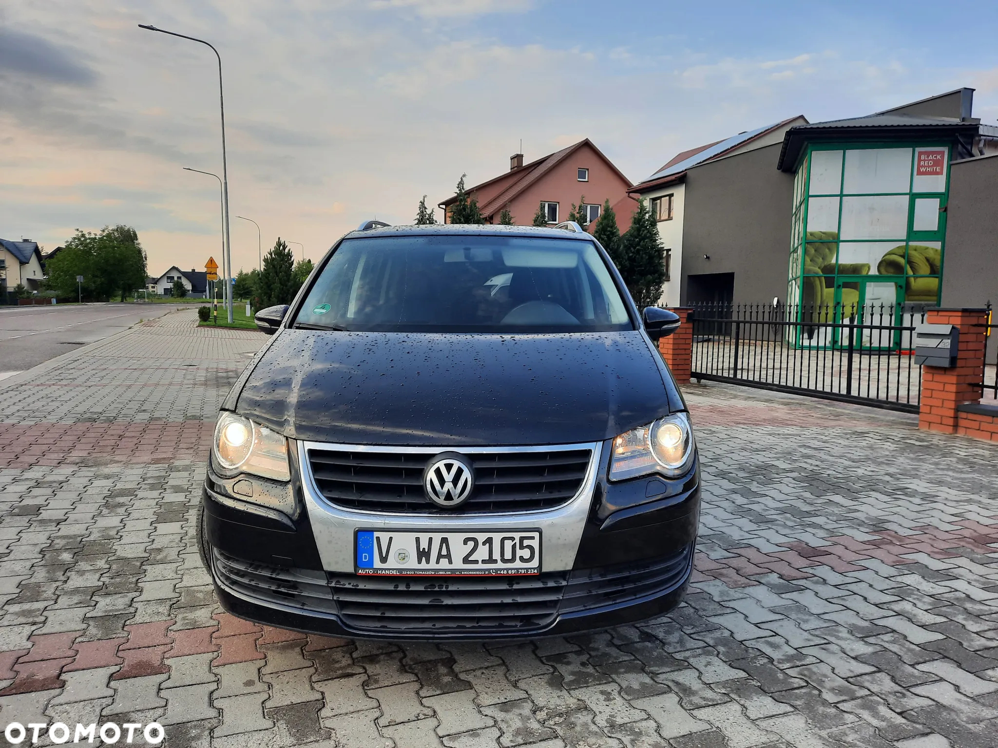 Volkswagen Touran 1.9 TDI Conceptline - 5