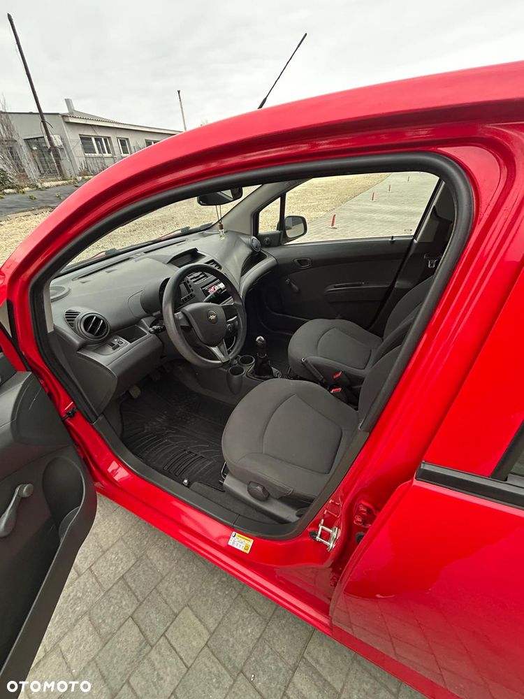 Chevrolet Spark 1.0 Base - 15