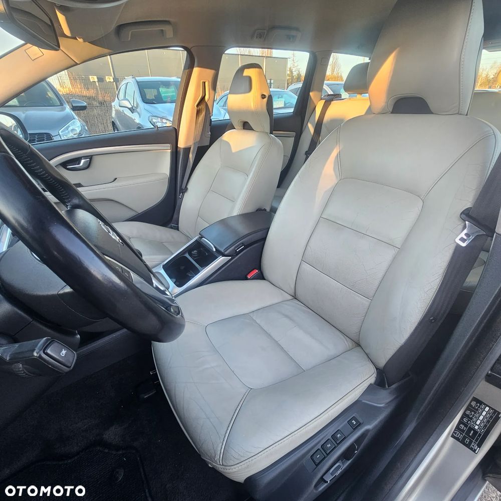 Volvo V70 - 26