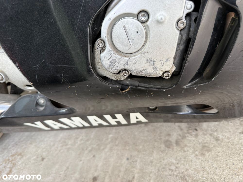 Yamaha R6 - 9