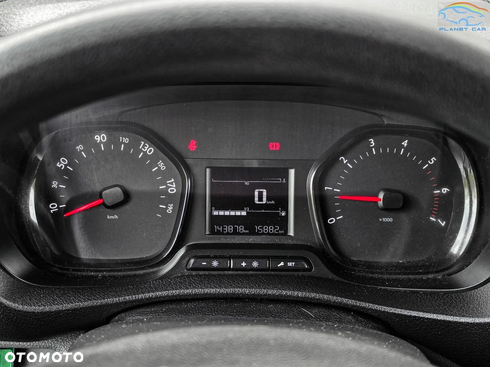 Citroën Jumpy III 2.0 BlueHDi 122KM Zabudowa Do Przewozu Zwierząt - 24