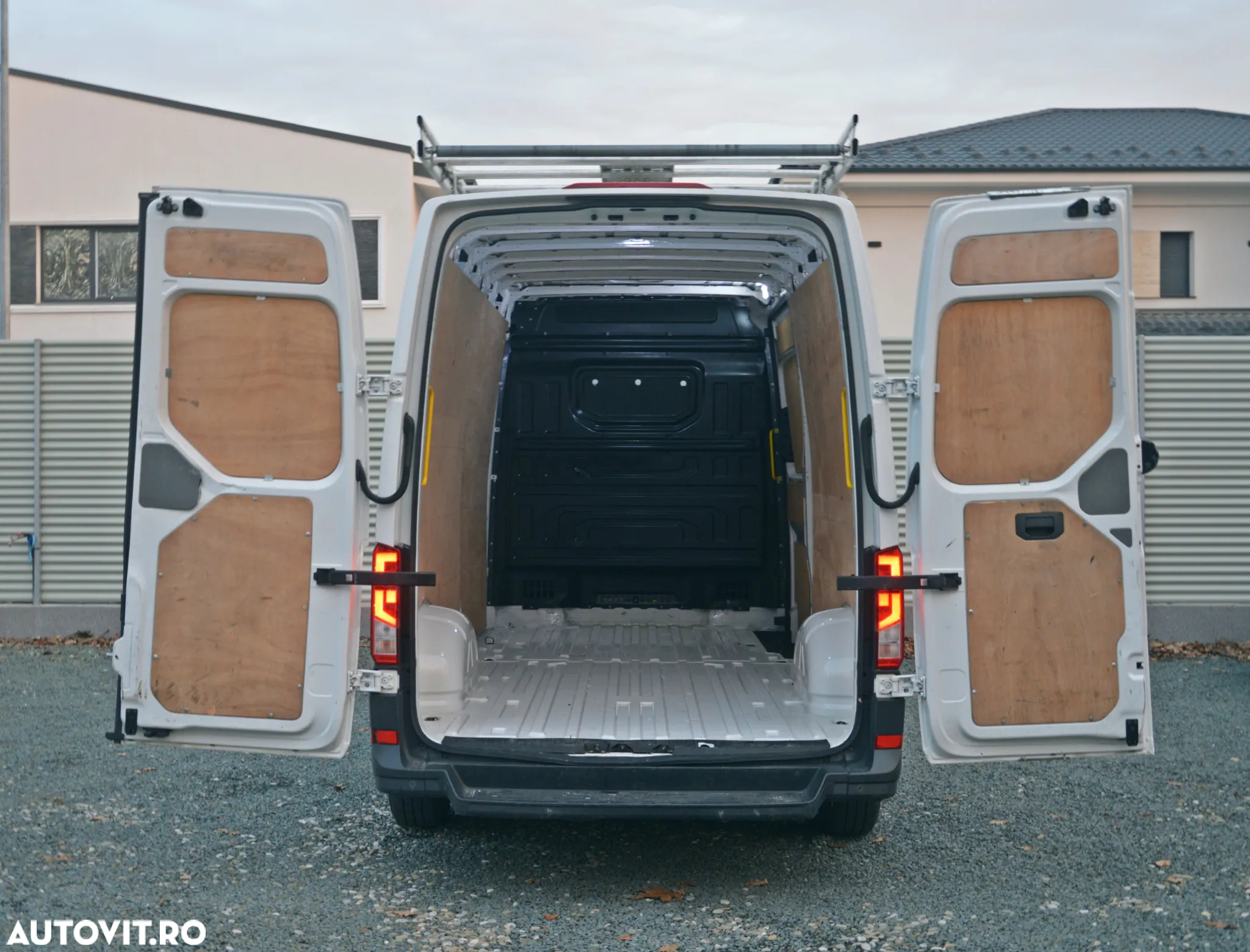Volkswagen Crafter - 6
