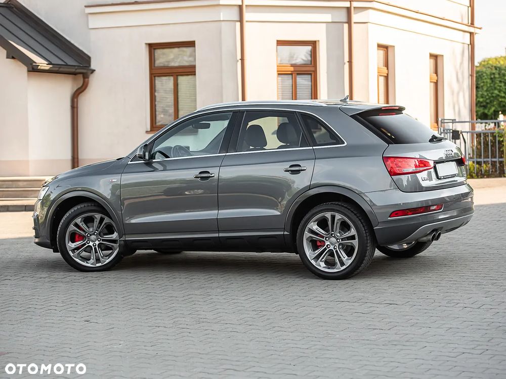 Audi Q3 2.0 TFSI Quattro S tronic sport - 10