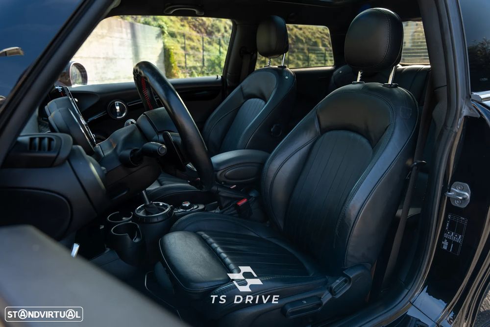 MINI 3 Portas John Cooper Works Sport Aut. - 8