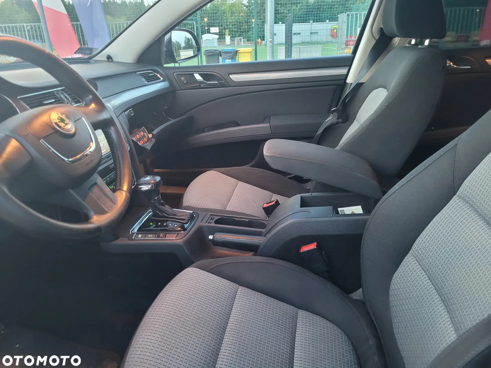 Skoda Superb 1.8 TSI Platinum DSG - 5
