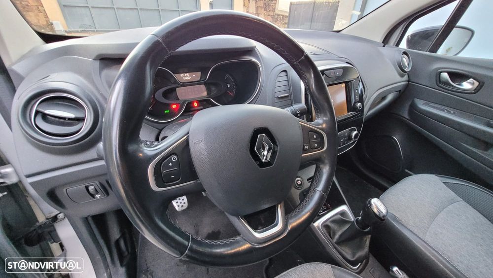 Renault Captur 1.5 dCi Exclusive XMOD - 9