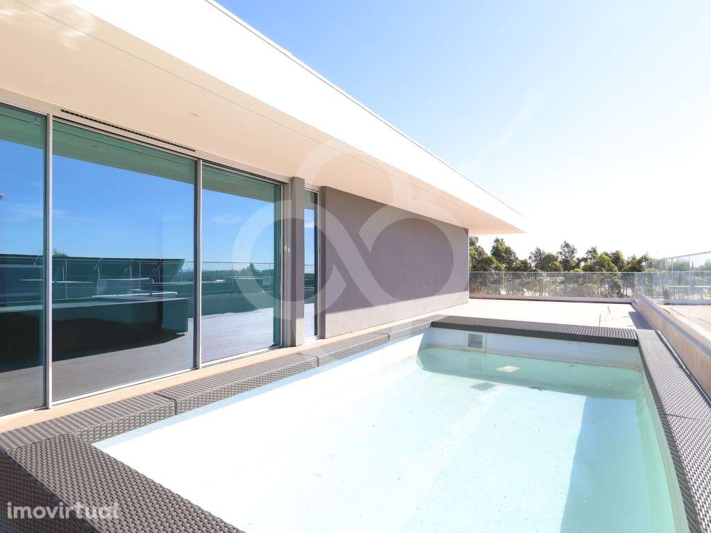 Penthouse T4 com vista deslumbrante em condomínio privado no Belas ... - Grande imagem: 2/40