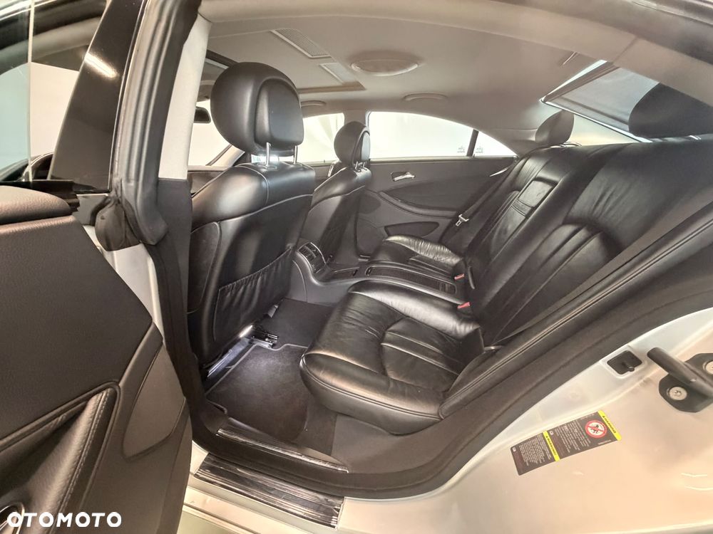 Mercedes-Benz CLS 320 CDI - 16