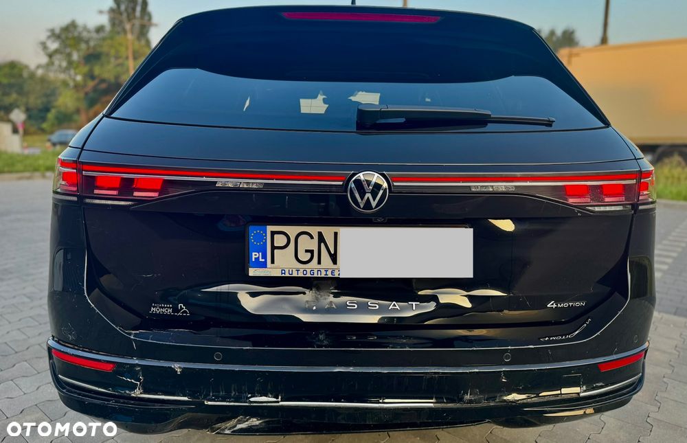 Volkswagen Passat 2.0 TDI 4Mot Elegance DSG - 2