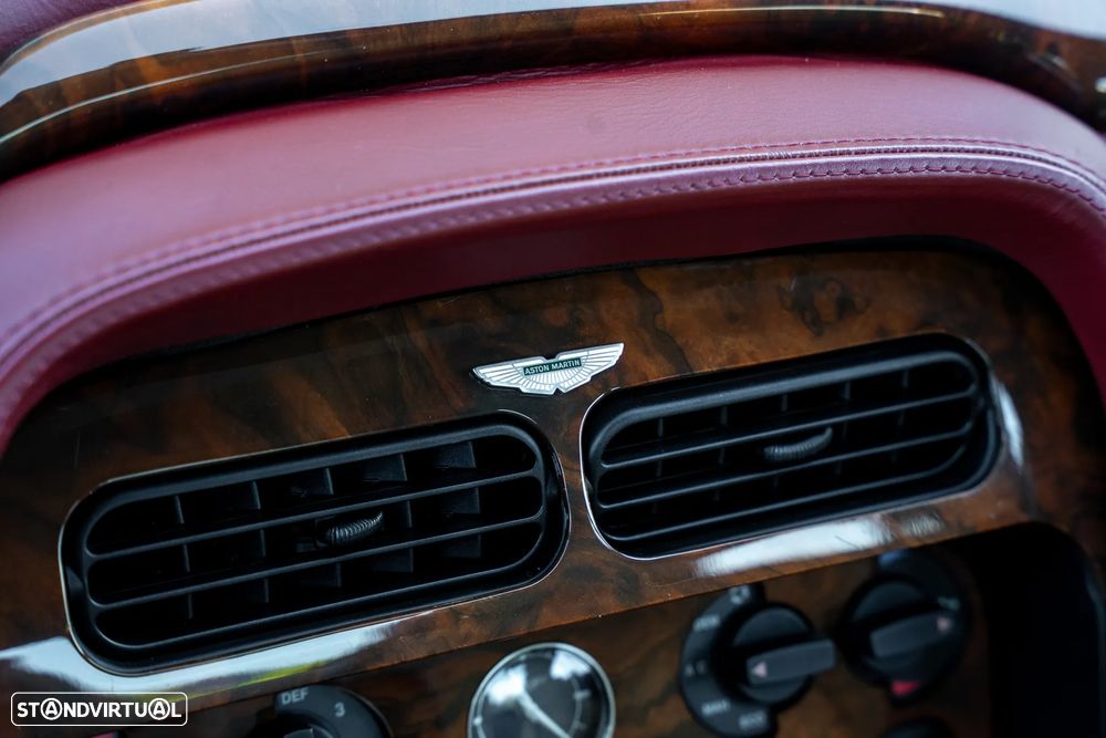 Aston Martin DB7 Vantage Coupé - 16