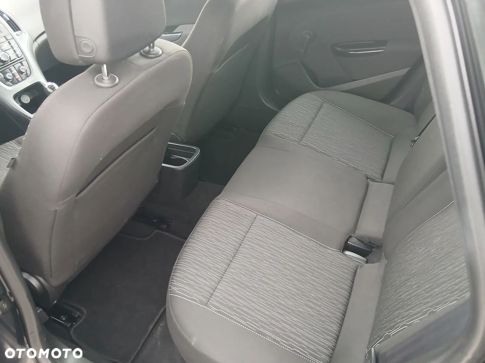 Opel Astra 1.6 Style - 29