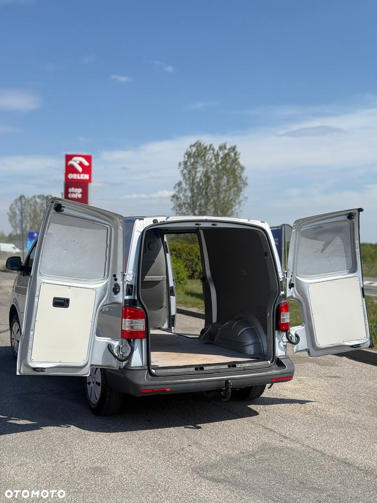 Volkswagen Transporter - 17